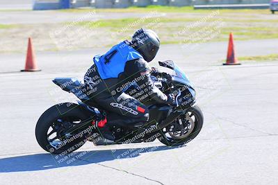 media/Jan-20-2023-Fastrack Riders (Fri) [[f2ad32aba3]]/Level 1/session 3 turn 9/